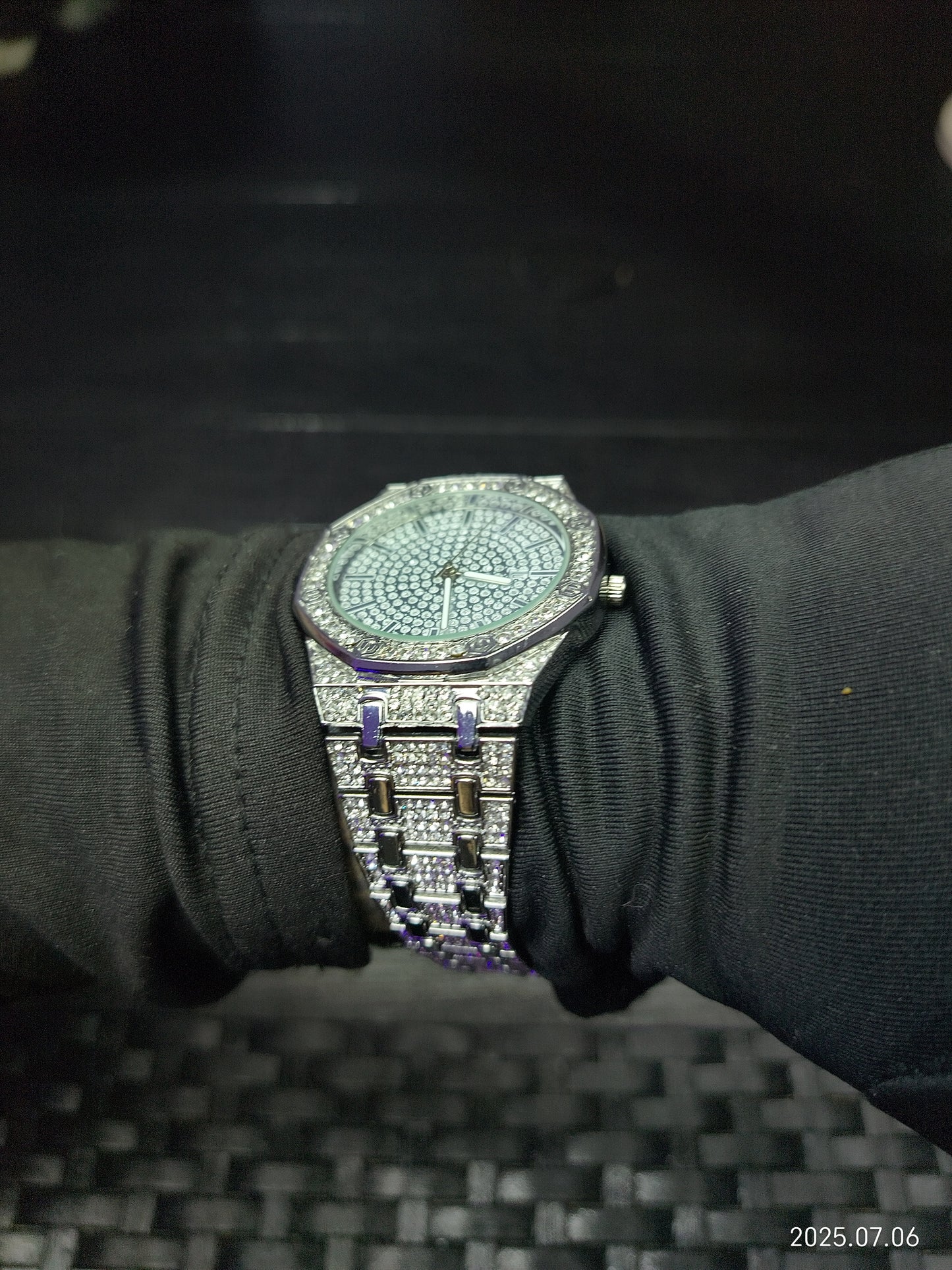 AP ICED OUT🧊