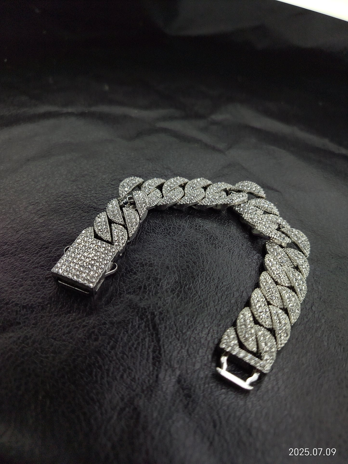 Pulsera ICED OUT 20 MM