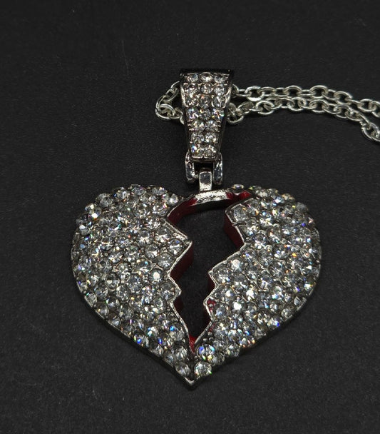 Corazón roto en rojo