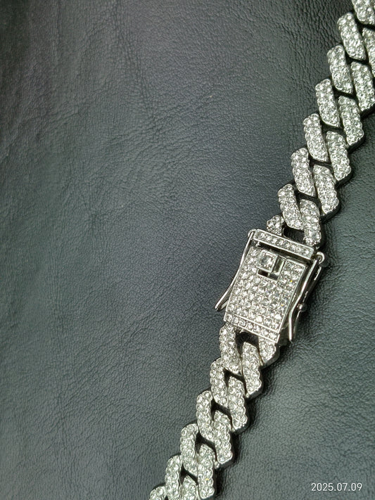 Cubana 12 mm cierre Triple