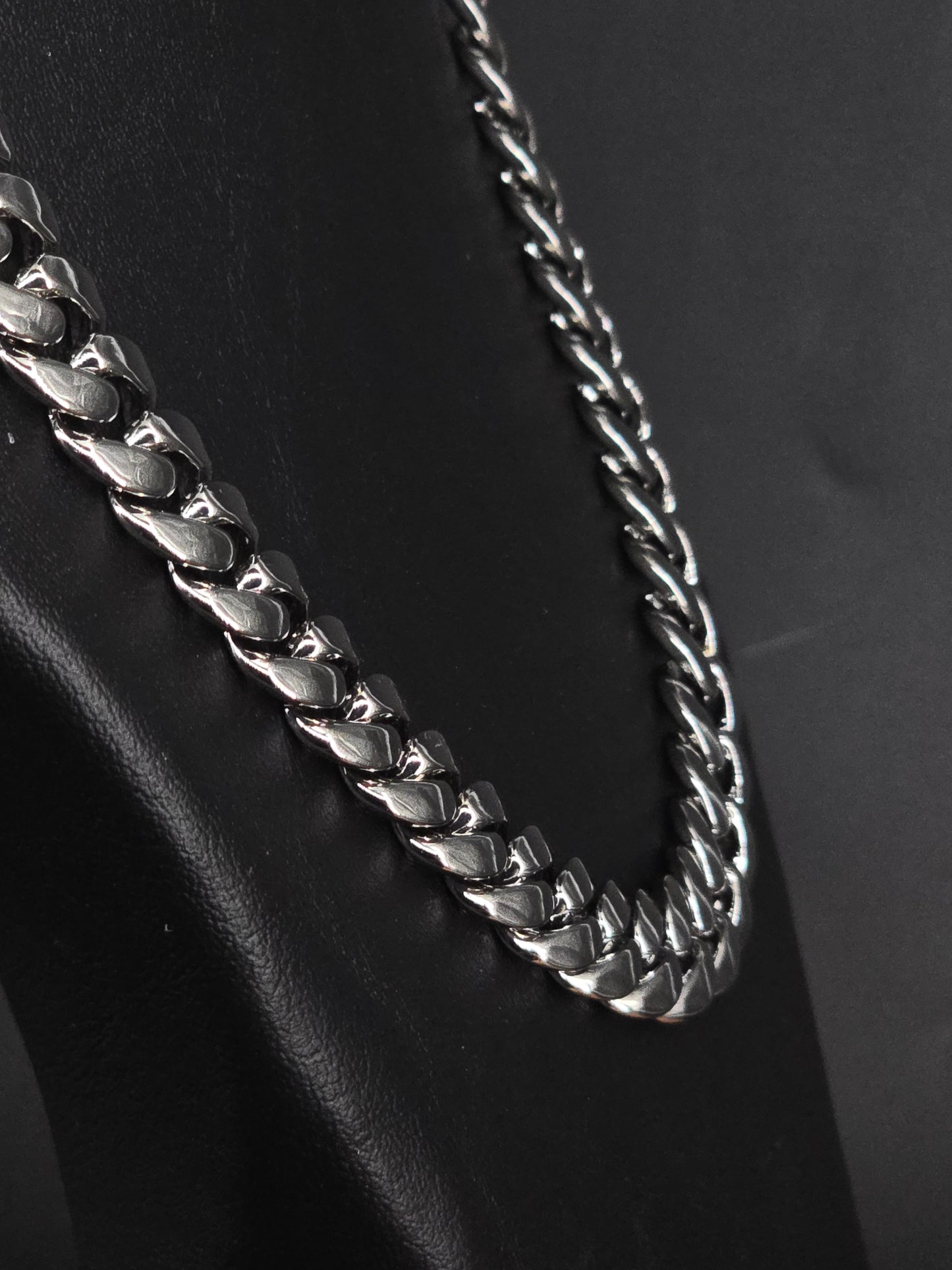 Cubana sin diamantes plata