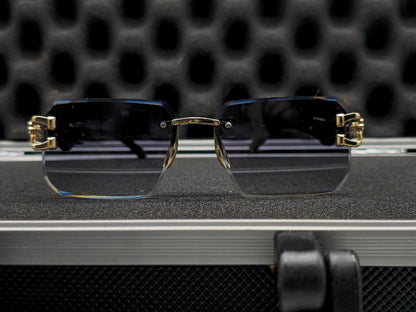 Lentes c4rtier negro y dorado