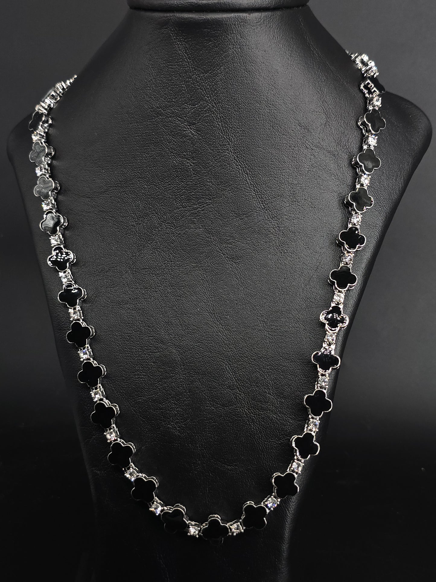 Tennis chain van clieft