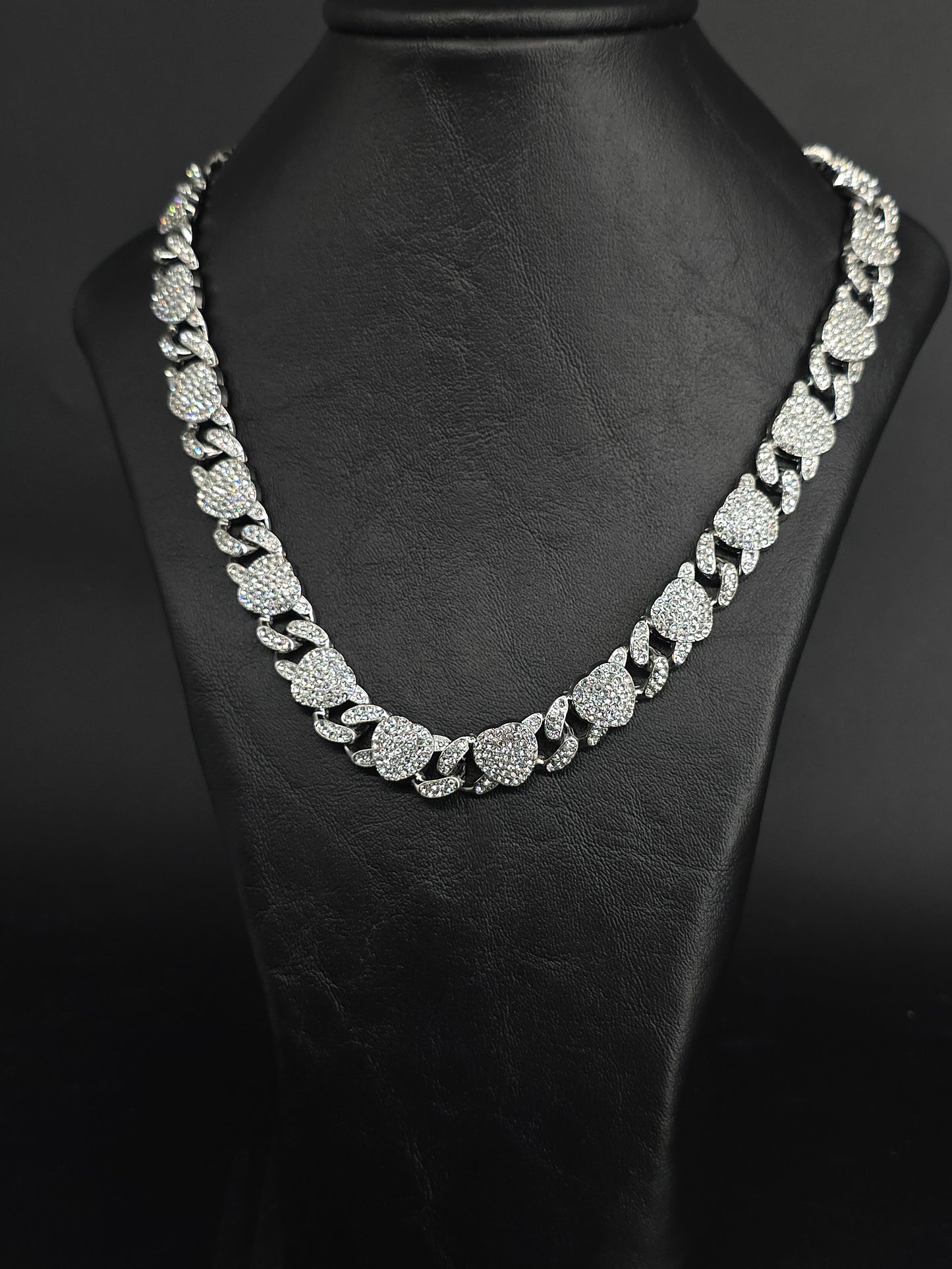 Cubana corte corazones plata